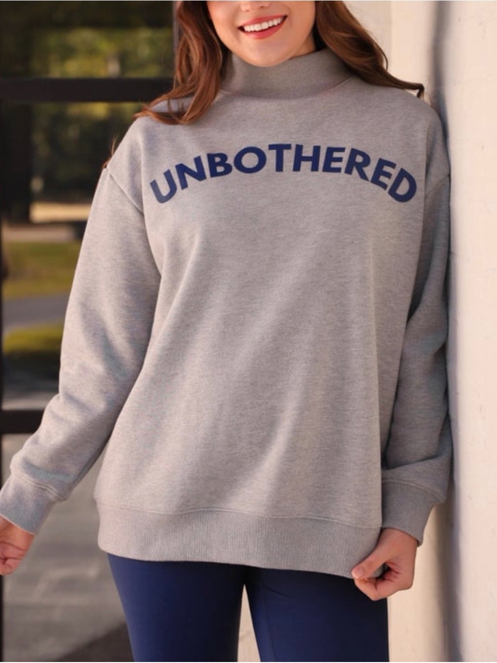 NWT. Jess Lea mock neck sweatshirt. Size large.